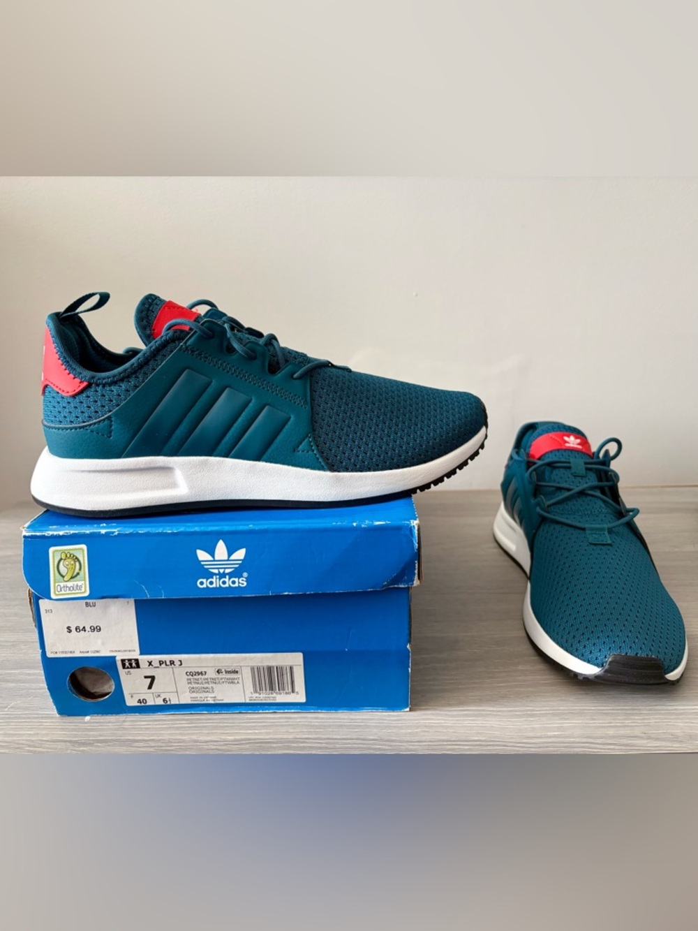 adidas Teal Running Shoes with Coral Accent